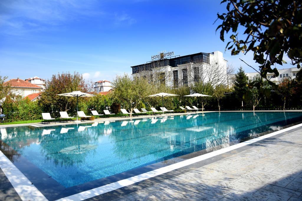 Hotel Garden Приштина Экстерьер фото