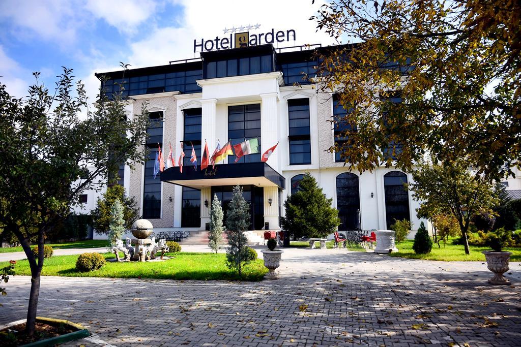 Hotel Garden Приштина Экстерьер фото
